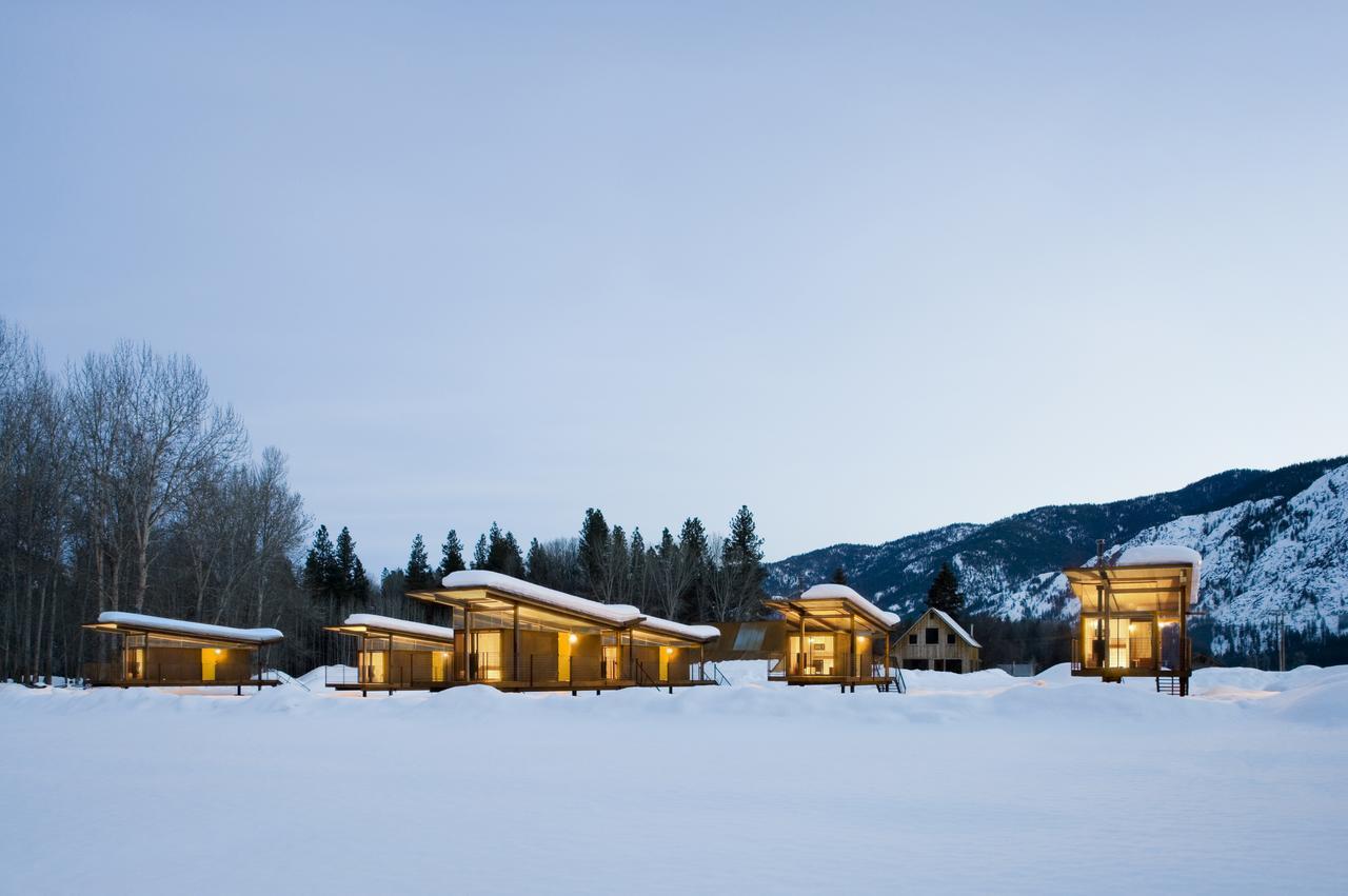 Rolling Huts Villa Mazama Exterior photo