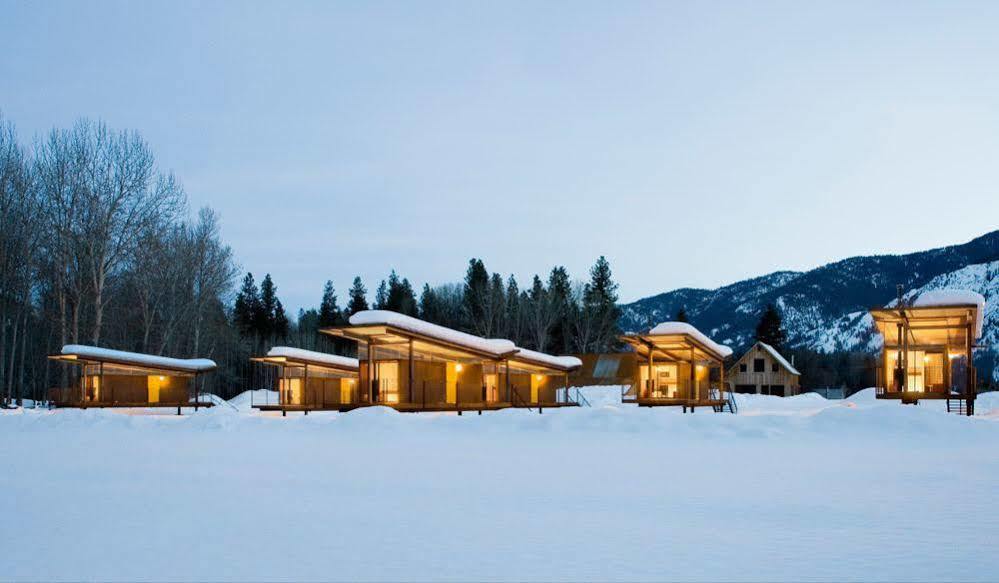 Rolling Huts Villa Mazama Exterior photo